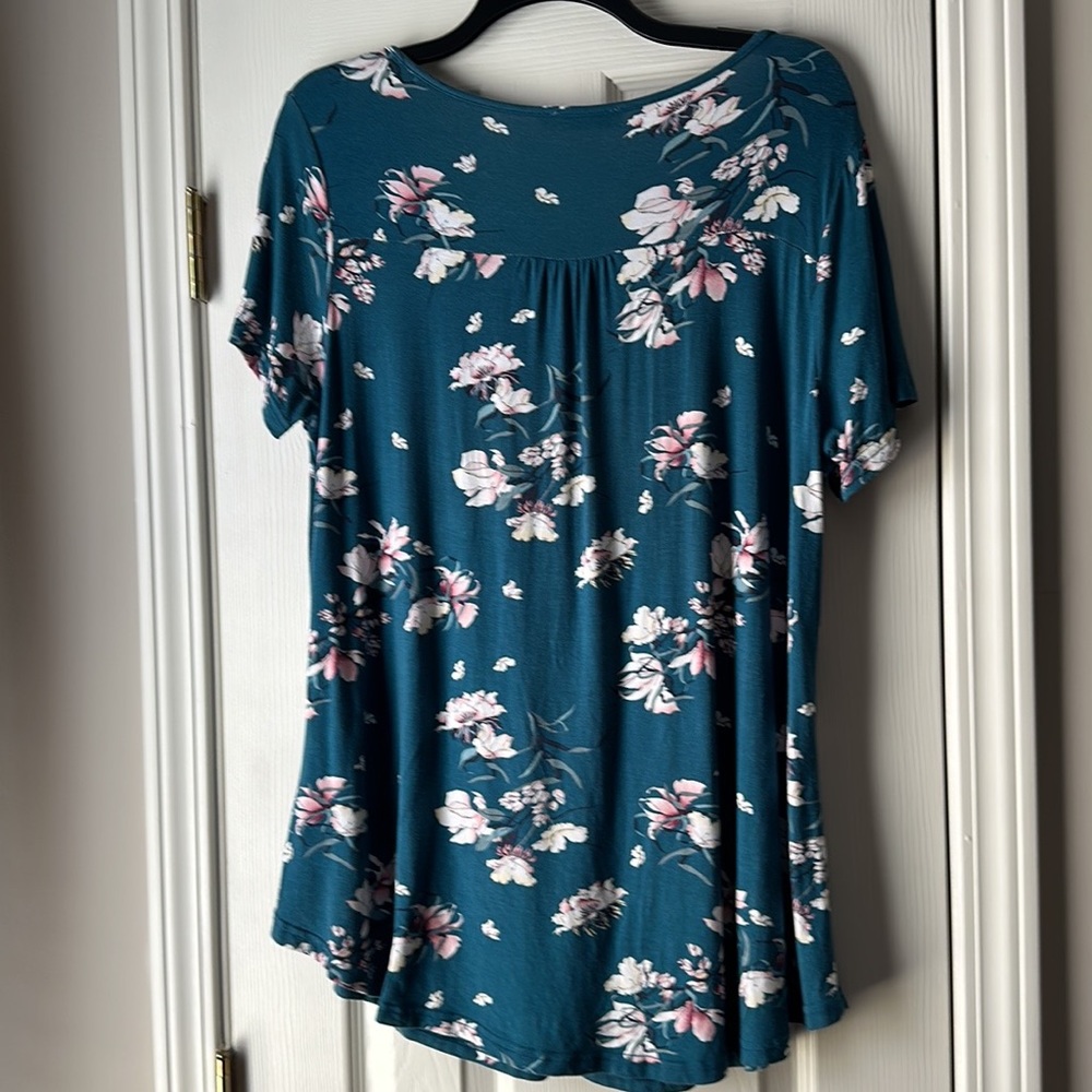 Blouse - Picture 4 of 5